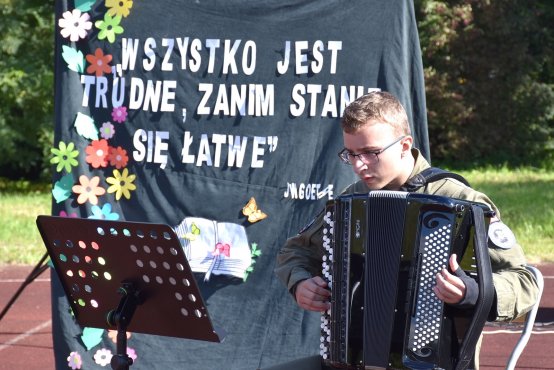 Rozpoczęcie nowego roku szkolnego w I LO w Ozorkowie.