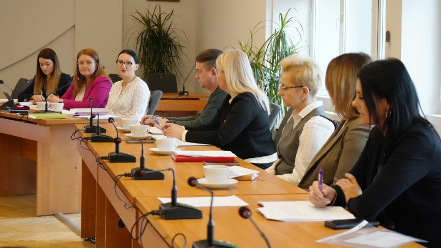 Dzikie zwięrzęta w mieście to coraz większy problem samorządów