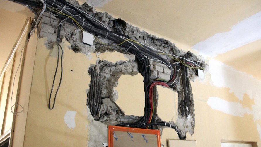 Inwestycje w ciepło i energię w powiatowych szkołach