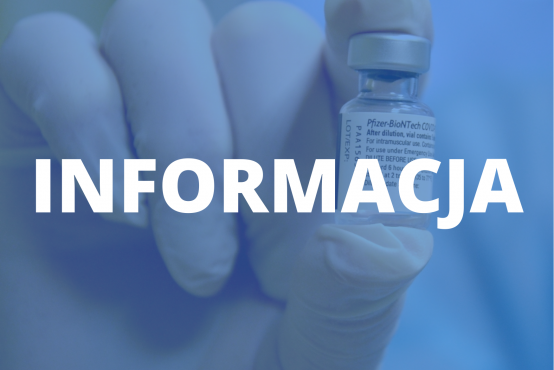 Grafika przedstawia dłoń w rękawiczce, trzymającą ampułkę ze szczepionką. Na tym tle umieszczony jest napis "Informacja". kolorystyka grafiki jest biało-szaro-niebieska.